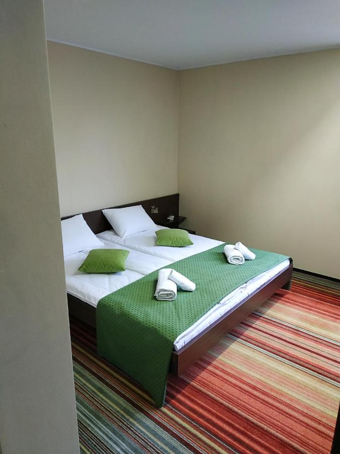 Hotel Richi Zenica Exteriör bild